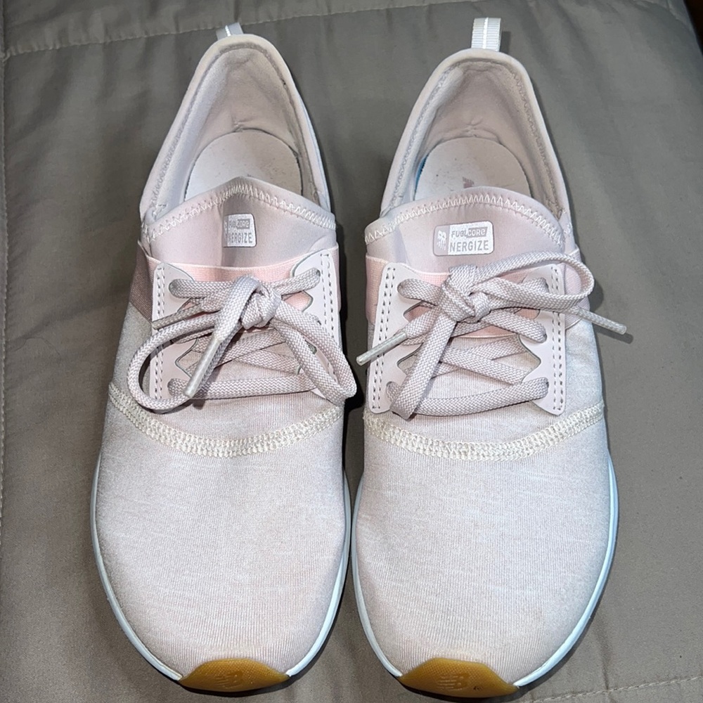 NB New Balance pink women sneakers